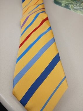 Bugatchi Yellow Tie with Blue, Light Blue and Red Stripes